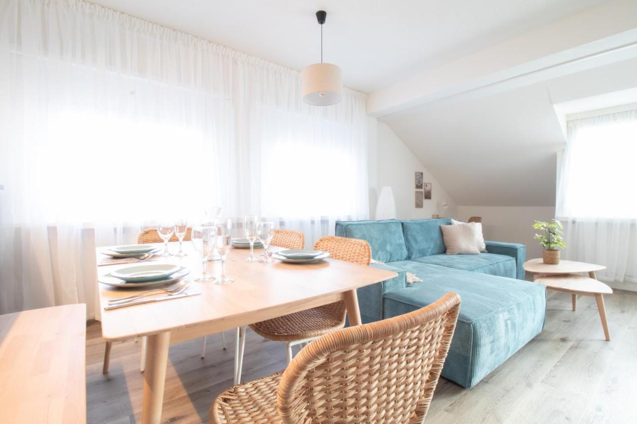 Loewe Apartment Blau Neuhausen Am Rheinfall Exteriér fotografie